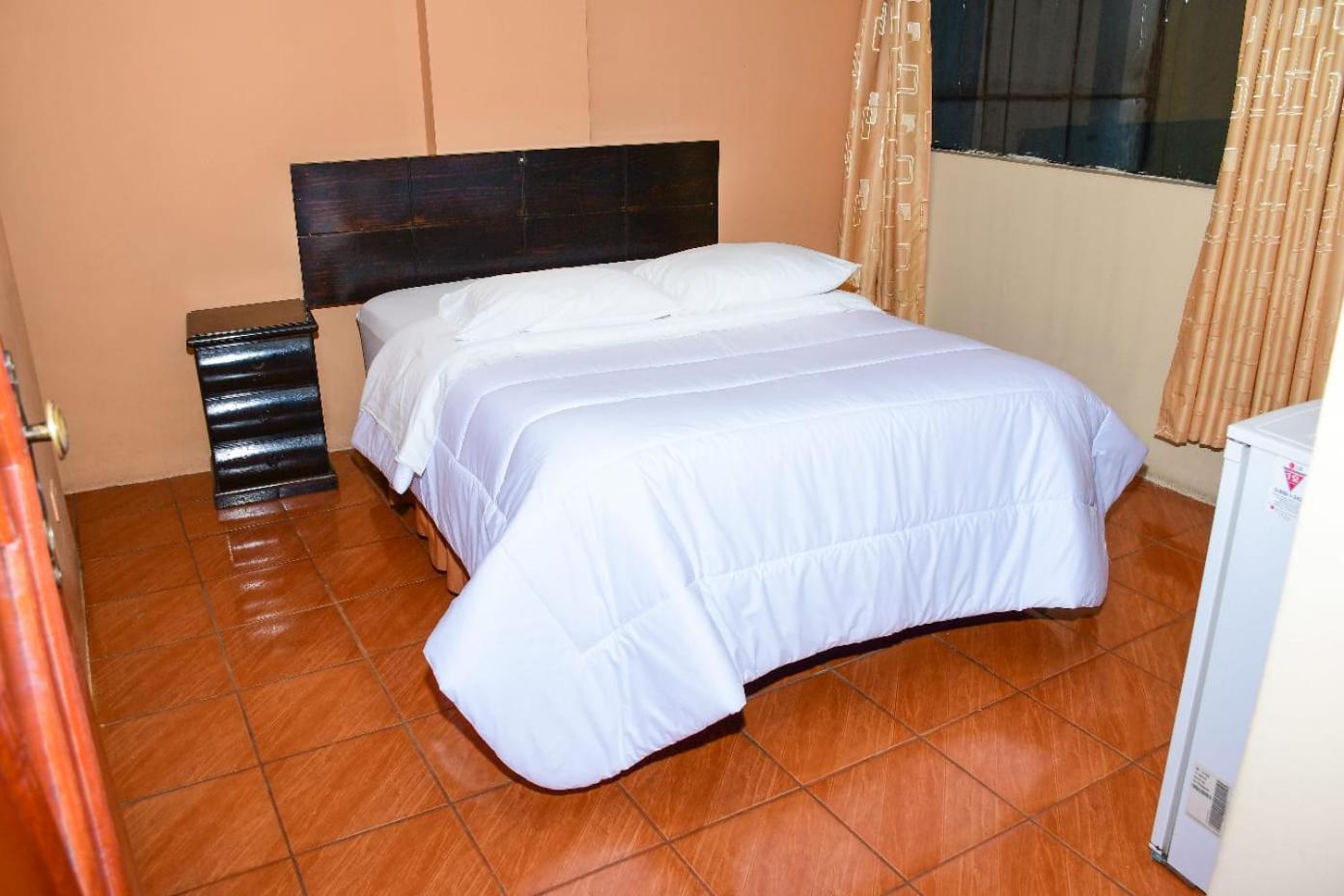 Hotel Santa Ana Ayacucho Zewnętrze zdjęcie