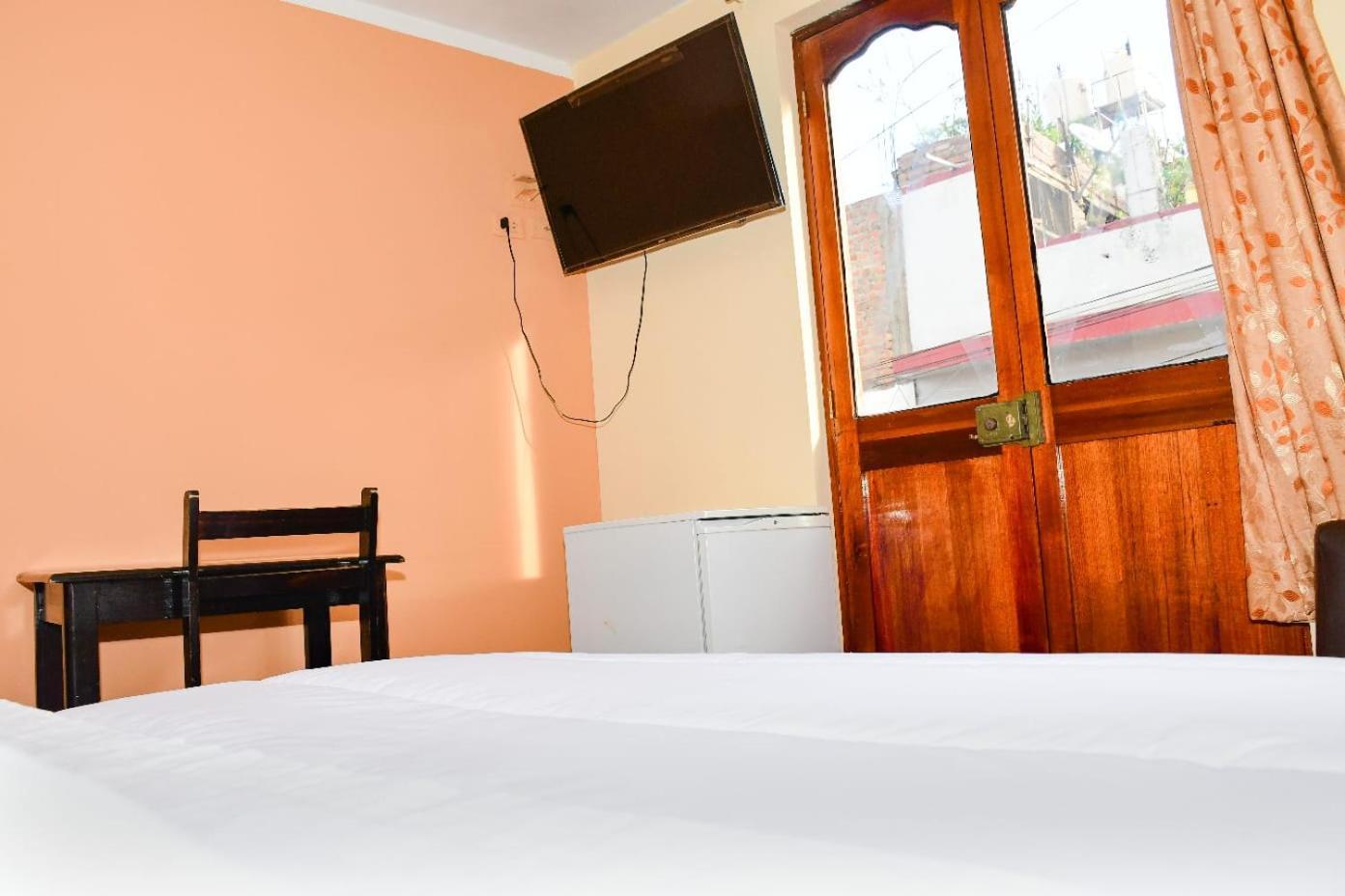 Hotel Santa Ana Ayacucho Zewnętrze zdjęcie